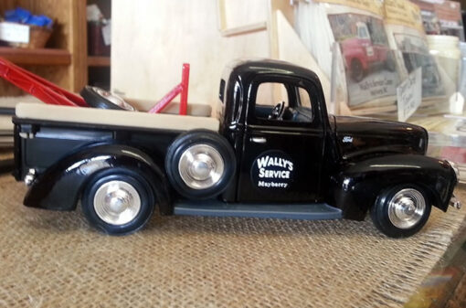 Wally's Pickup Truck (Black)
